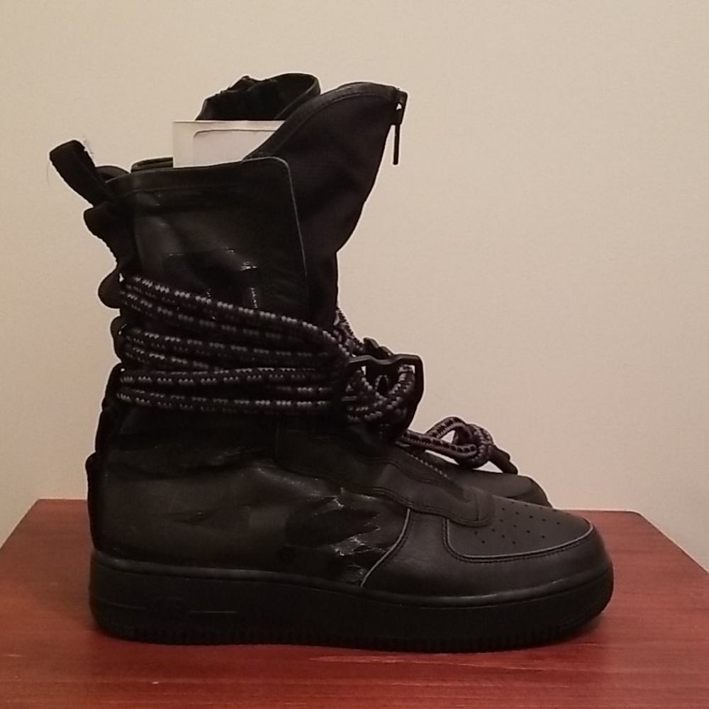 Nike SF Air Force 1 High Sz 9 Samples